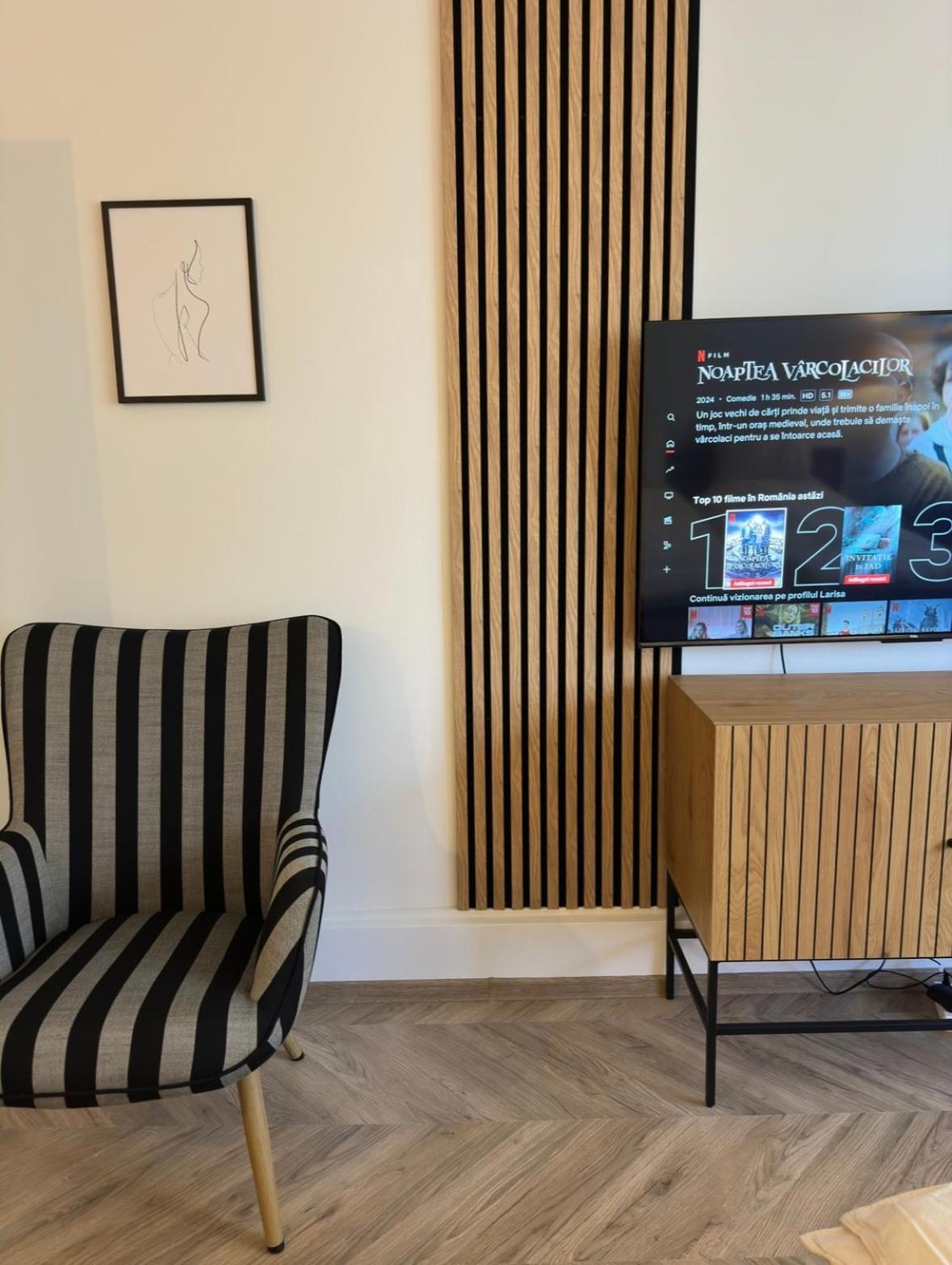 One Room Apartment- Self Check-In 24H Resita Eksteriør bilde